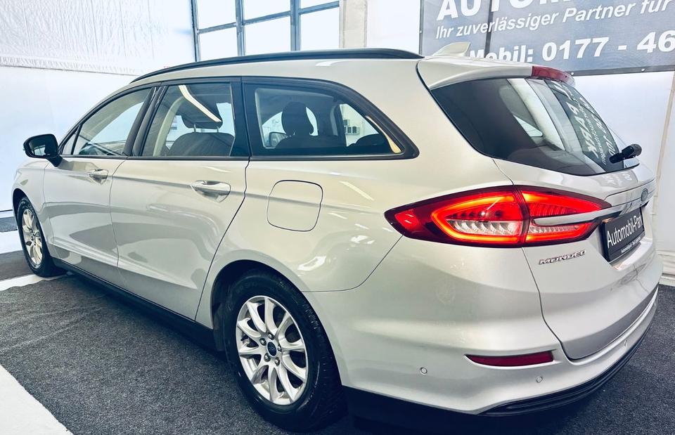 Ford Mondeo 2.0 Kombi Hybrid.Benzin/Navi/Kamera/LED in Paderborn