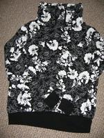 Pullover Winterpullover Neu Gr. 38/40 Sachsen - Radebeul Vorschau
