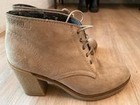 Beige Wildleder Stiefeletten Esprit 39 Absatz Eimsbüttel - Hamburg Schnelsen Vorschau