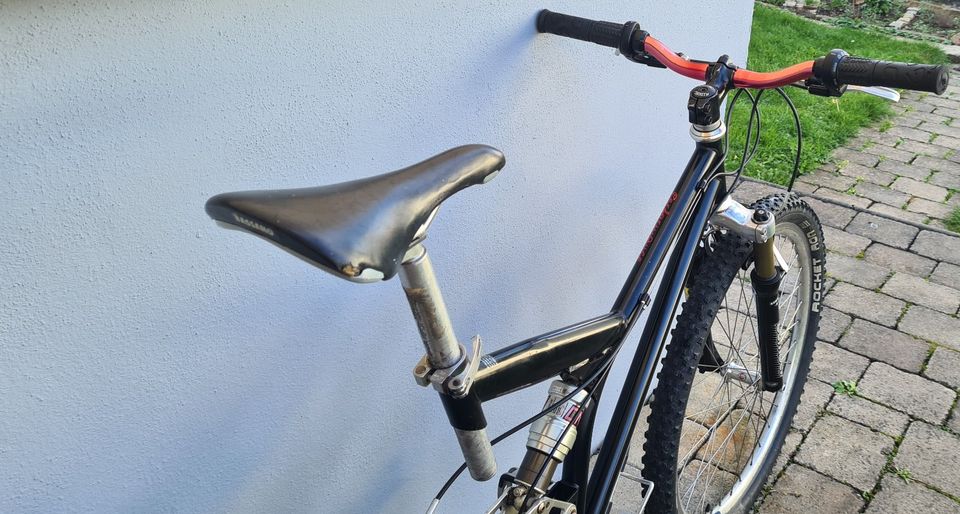 Mountainbike MTB Fully vollgefedert XT Marzocchi V Brake in Regenstauf