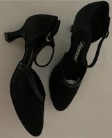 Tanzschuhe Velourleder Hessen - Rüsselsheim Vorschau