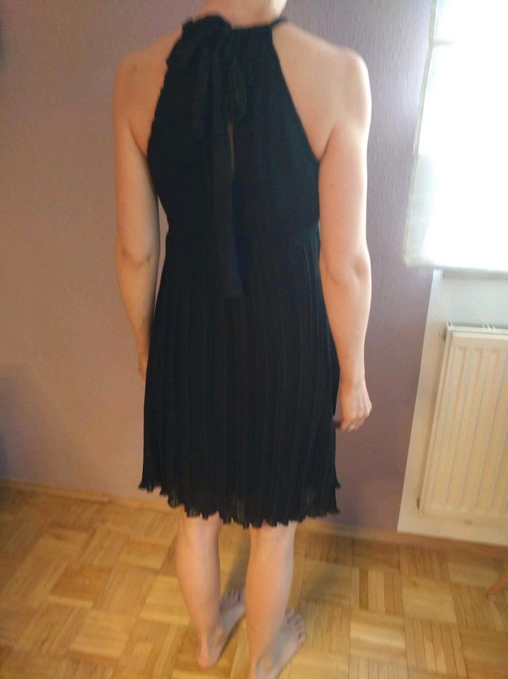 NEU Still-Kleid Sommer schwarz Größe: S / Marke: spring in Stephanskirchen