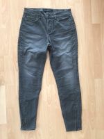 Schicke Skinny Jeans vin DRYKORN, grau, Gr. 29 (36) Nordrhein-Westfalen - Herford Vorschau