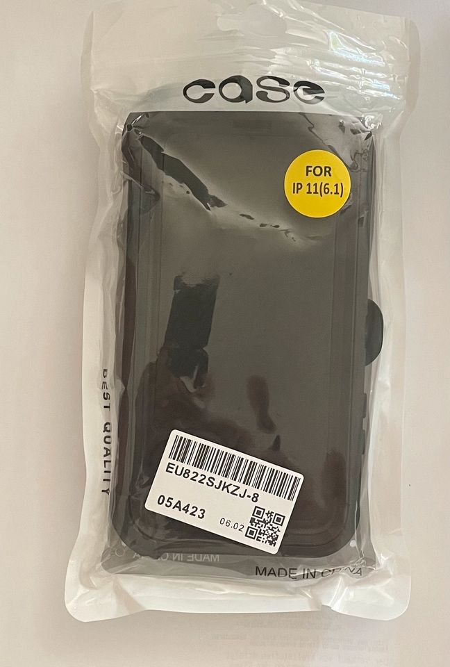 iPhone 11 extreme Schutzhülle in Hatten