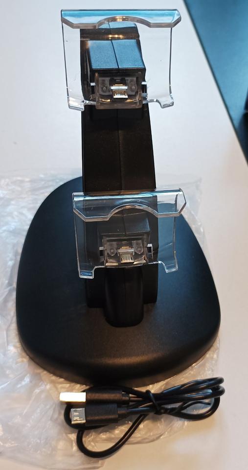 PS4 / PS5 Ladestationen für 2 Sony Playstation Controller NEU in Wilhelmshaven