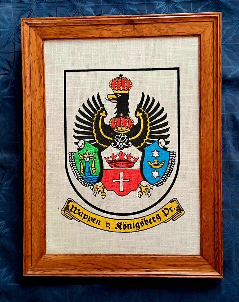 Bild mit Holzrahmen  - Wappen von Königsberg Preußen in Ingelheim am Rhein