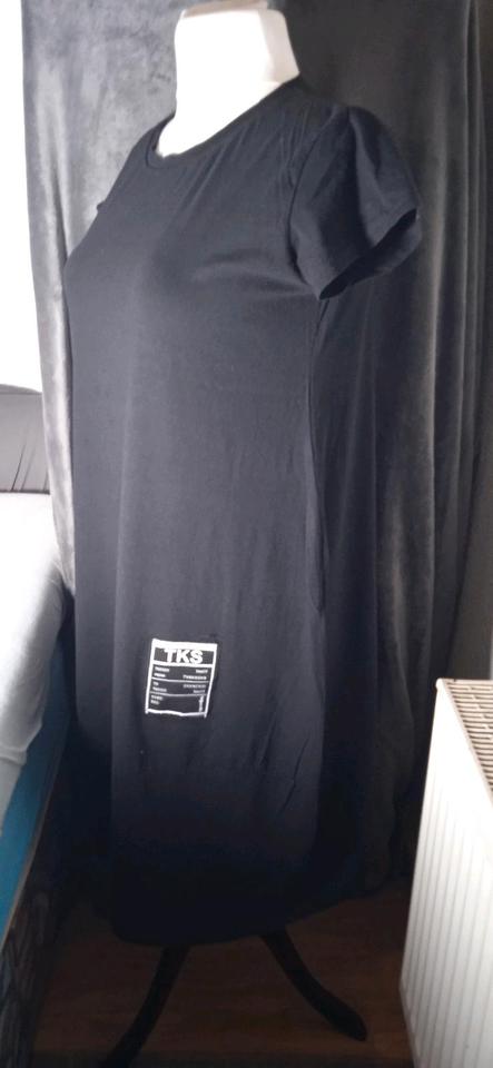 Longshirt/Kleid schwarz Gr. 44 in Belgern