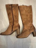 Damenstiefel hohe stiefel mit Absatz Leder S.oliver Nordrhein-Westfalen - Meerbusch Vorschau