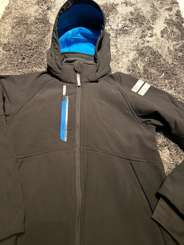 H&M Softshelljacke gr 152 ♥️ neuwertig in Zülpich