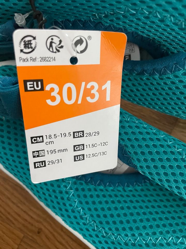 Decathlon Aquaschuhe Badeschuhe Gr. 30-31 NEU in Regensburg