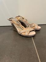 Tamaris Wedges Gr.41 silber rosa Sandaletten Sandalen Clogs Hessen - Gernsheim  Vorschau