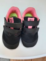 Nike Schuhe  Gr.23,5 Nordrhein-Westfalen - Höxter Vorschau