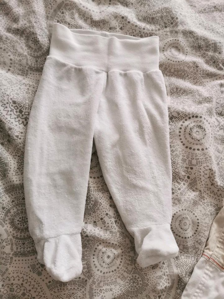 Weiße baby Hose Nicky Gr 62 h&m babyhose weiß Nicki Niki niky in Bayern -  Fürth | eBay Kleinanzeigen ist jetzt Kleinanzeigen