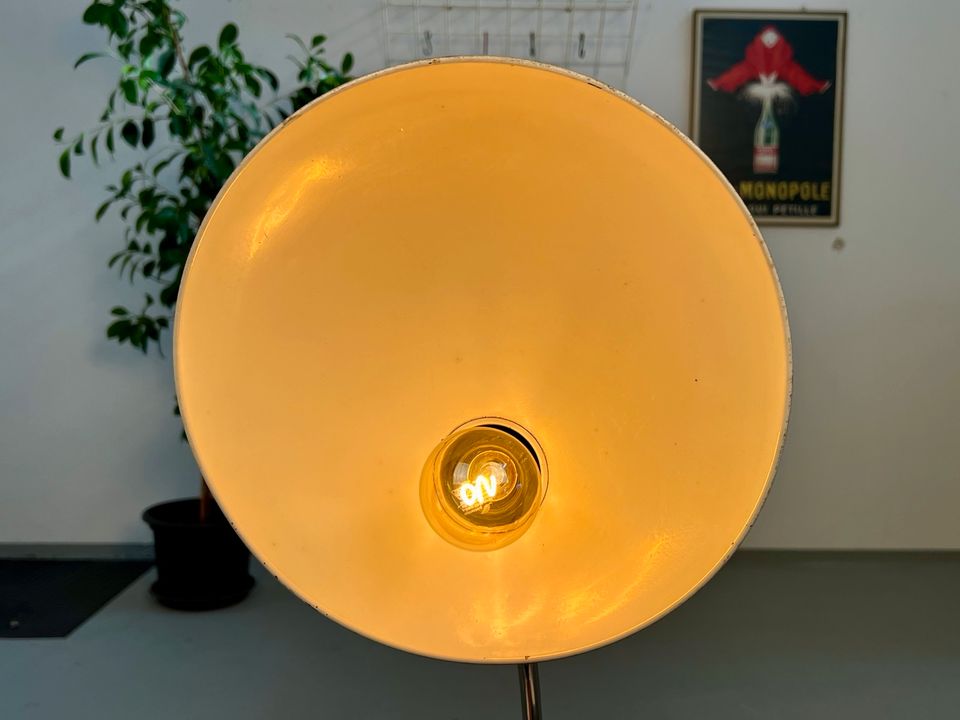 Kaiser Idell Präsident 6631 Schreibtisch-Lampe | Vintage Bauhaus in Duisburg