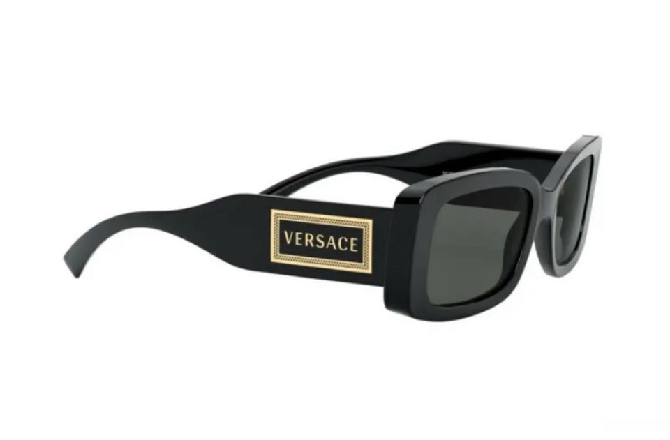 Versace Sonnenbrille 90s Vintage Logo Schwarz in Hannover