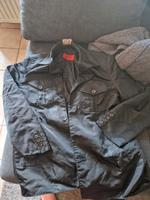 dünne Jacke Hugo Boss Gr M Nordrhein-Westfalen - Erkelenz Vorschau