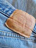 Vintage Jeans LEVI'S 501 Gr. 32 -30 o. 38 - 40 klassische Form Herzogtum Lauenburg - Schwarzenbek Vorschau