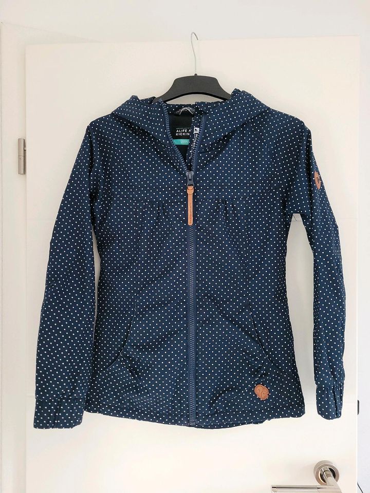 Alife and kickin Jacke Blau weiße Punkte Black Mamba Gr.S 36 in Thüringen -  Sondershausen | eBay Kleinanzeigen ist jetzt Kleinanzeigen