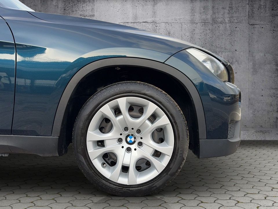 BMW X1 sDrive 18i*3J.Garantie*8Fach*TÜVNEU*AHK* in Epfendorf