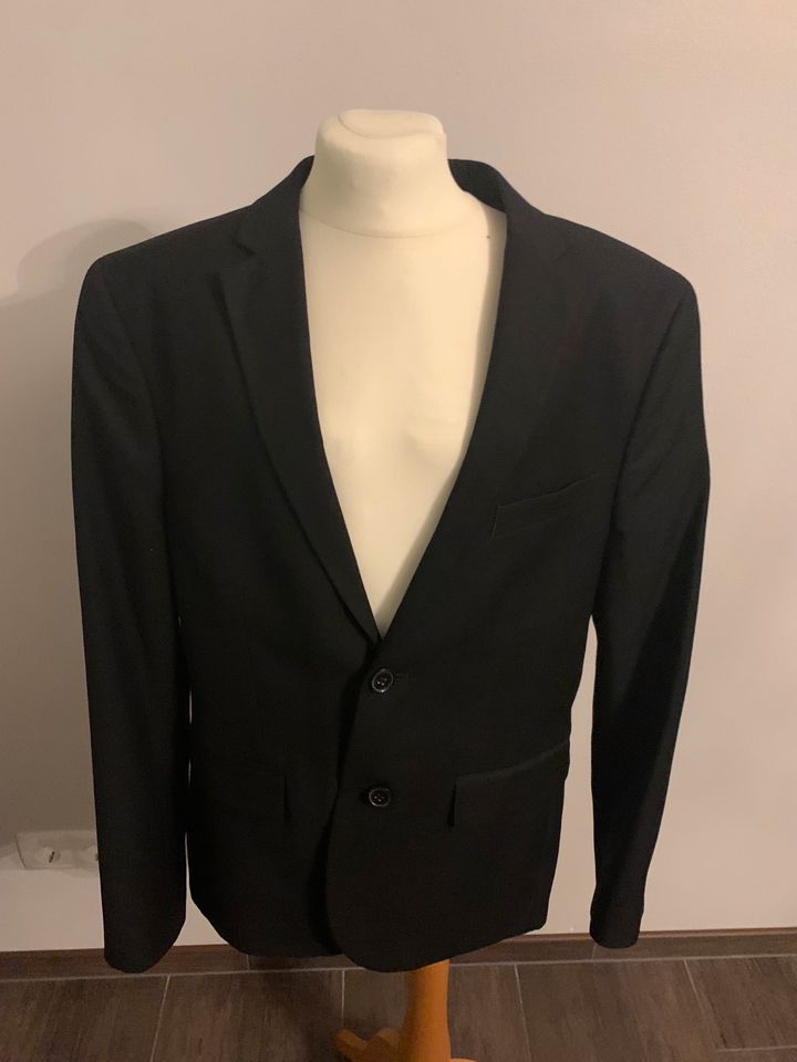 Cooler Anzug Gr.46 Slim Fit schwarz H&M Top wie neu! in Zellertal