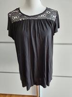 Schönes verspieltes Spitzen Shirt, Gina, Größe 46 Hessen - Pfungstadt Vorschau