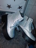 Cooole & ausgefallene Bling-Bling-Strass-Boots *** Niedersachsen - Barnstorf Vorschau