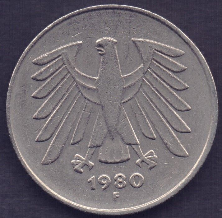 5.- DM 1980 F, FEHLPRÄGUNG Adler m. n. oben gebogener Zunge, RRR in Penzing