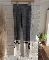 Sportleggings XS grau/weiß Niedersachsen - Hemmingen Vorschau
