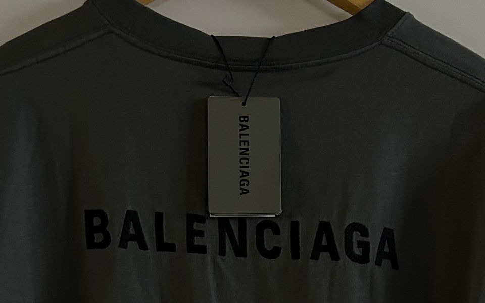 Balenciaga T-Shirt - ungetragen in Herten