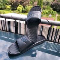 NIKE BADEPANTOLETTE schwarz Größe EU 51.,5 Saarland - Beckingen Vorschau