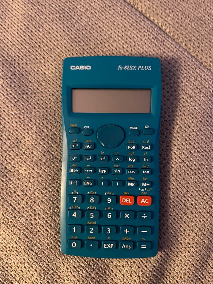 Casio FX-220 Plus in Weimar