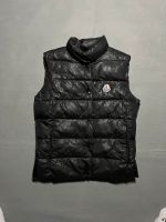 Moncler Puffer Weste Gr. 3 (S) Niedersachsen - Oldenburg Vorschau