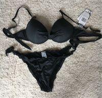 NEU Bikini schwarz mit feinen Streifen, Größe 38, ungetragen . Niedersachsen - Dransfeld Vorschau