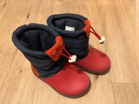 Crocs gefütterte Gummistiefel/Schneestiefel C9 rot-blau Gr. 25-26 Aachen - Aachen-Mitte Vorschau