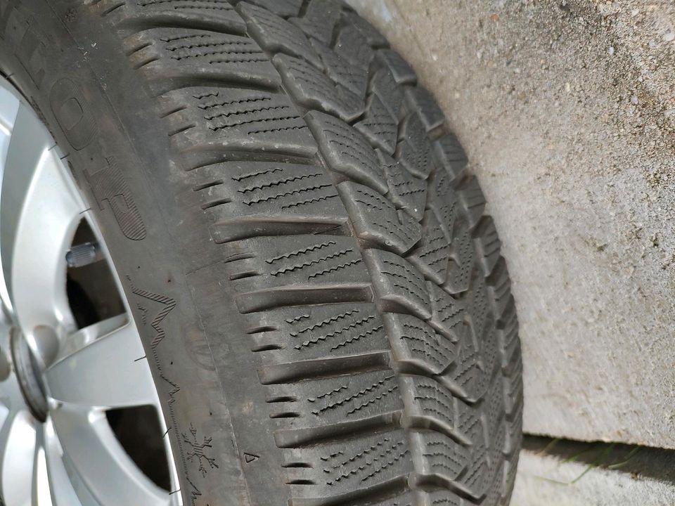 Mercedes Original Winterräder 205/55R16 neuwertig in Bottrop