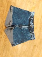 H & M Shorts dunkelblau / blau Größe 38 Niedersachsen - Stade Vorschau