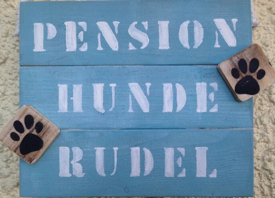 Hundepension, Hundebetreuung in Forst (Eifel)