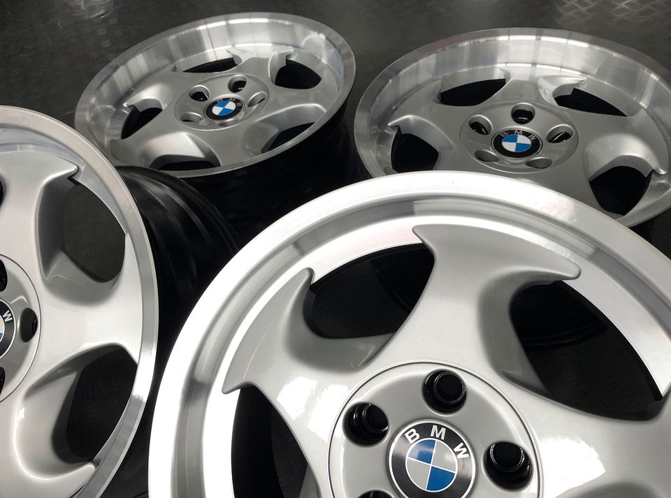 BMW Styling 21 8+9x17 E32 E30 M3 2226706 2226708 Alufelgen rims in Ebrach