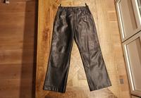 Hose Leder Lederhose schwarz JOY Echtleder, Gr. 40, L Kr. München - Höhenkirchen-Siegertsbrunn Vorschau