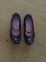 Ballerinas Schuhe schwarz mit lila Glitzer Größe 35 für Mädchen Frankfurt am Main - Sachsenhausen Vorschau