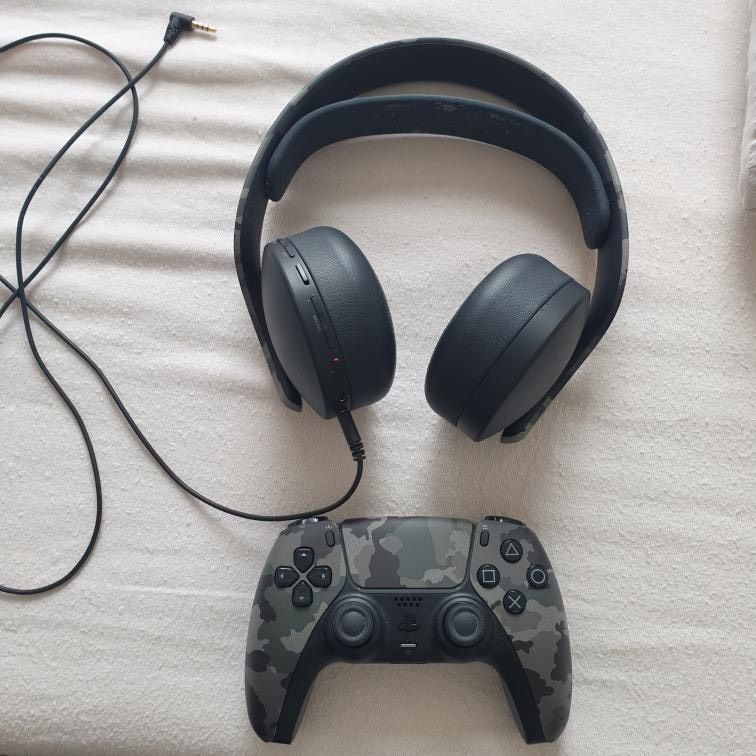 PS5 Controller und Headset in Wuppertal