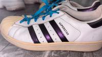 Original Adidas Superstars / lila glänzende Streifen gr. 38/39 Schleswig-Holstein - Schwentinental Vorschau