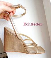 Next, Echtleder, Riemen, Wedges, Keil, Plateau, Gold, NP 80€, NEU Niedersachsen - Delmenhorst Vorschau