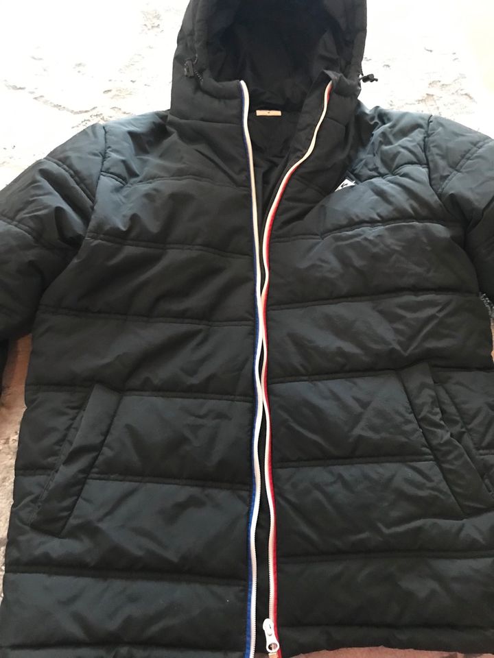 Herren Winterjacke gr. M in Teningen