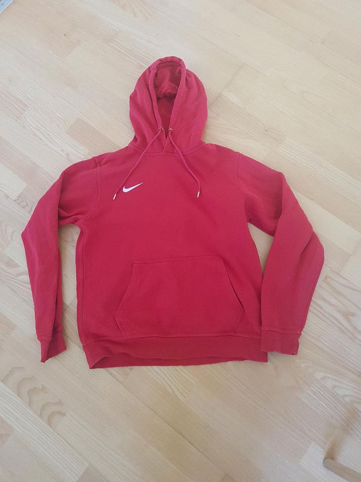 Nike Kapuzenpulli Gr M in Waltenhofen