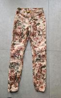 Jeans, Gr. 146, Blumen von Blue Effect Rheinland-Pfalz - Herdorf Vorschau