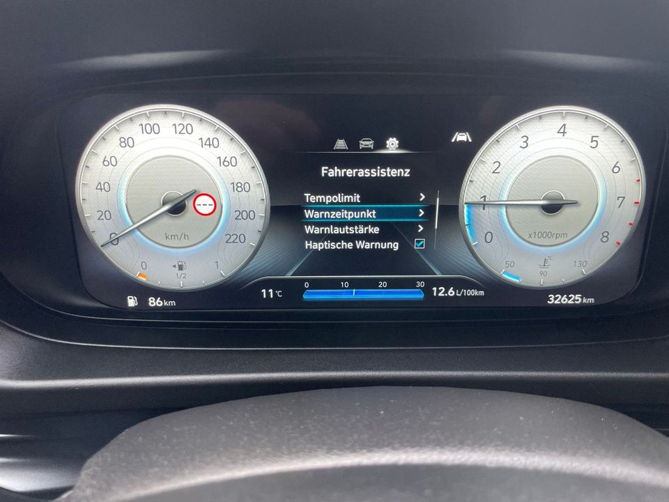 Hyundai i20 Edition 30+, Kamera, Digital Tacho, Wi-Fi in Iserlohn