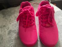 Sportliche Damenschuhe Größe 38,5 /39 Niedersachsen - Oldenburg Vorschau