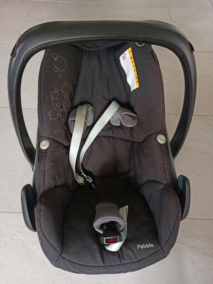 Maxi cosi pebble Babyschale in Thalheim/Erzgebirge