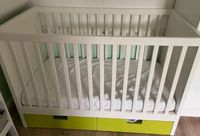 Baby-/ Kinderbett von IKEA Modell Stuva mit 2 Unterbettschubladen Bayern - Niederwinkling Vorschau